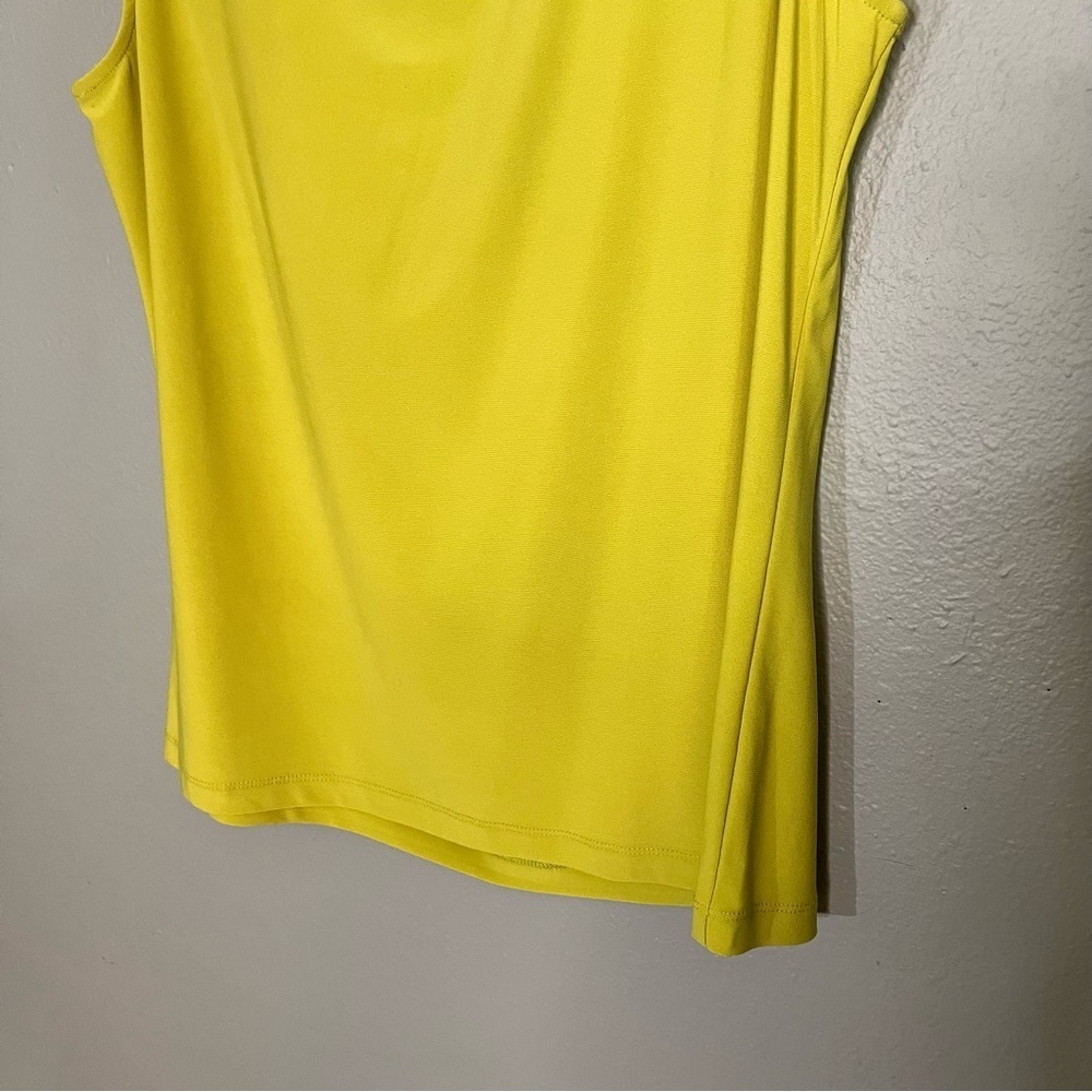 87. Nine West‎ Women's Avocado Green Sleeveless Tank Size Small - Picture 3 of 9
